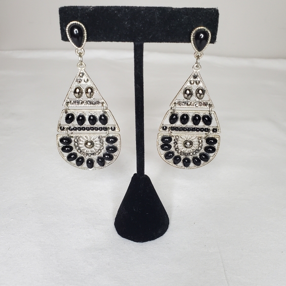 Teardrop Silver and Black Dangle Earrings - Picture 9 of 10